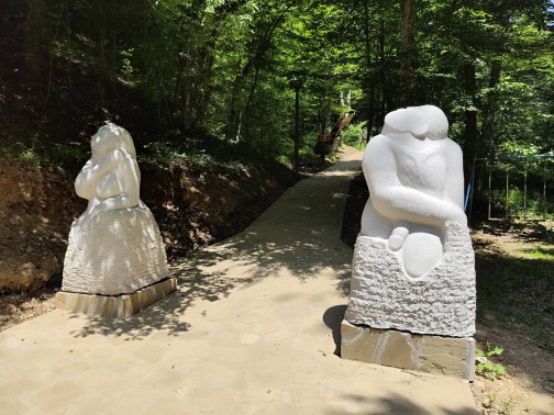 Begrüßungs Skulpturen